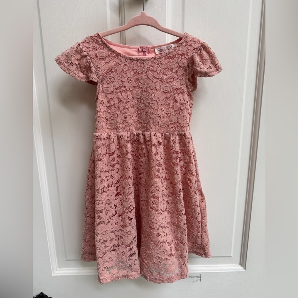 Emma & Elsa Girls Size 4 Pink Short Flutter Sleeve Lace Formal Dress